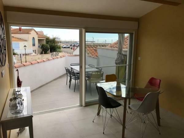 Appartement En Bord De Mer Saintes-Maries-de-la-Mer Exterior photo